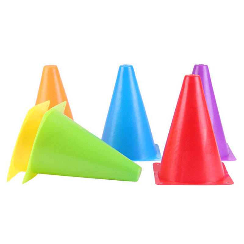 18cm - 23cm Marker Cones Soccer Training Equipment Marker Cones Obstacles Ice Cream Cones Children's Taekwondo Equipment 9in Cones