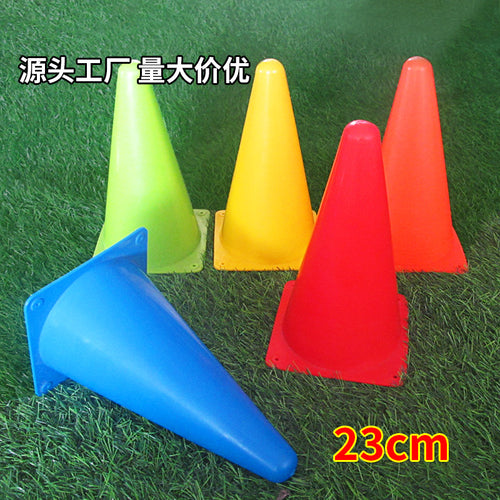 18cm - 23cm Marker Cones Soccer Training Equipment Marker Cones Obstacles Ice Cream Cones Children's Taekwondo Equipment 9in Cones
