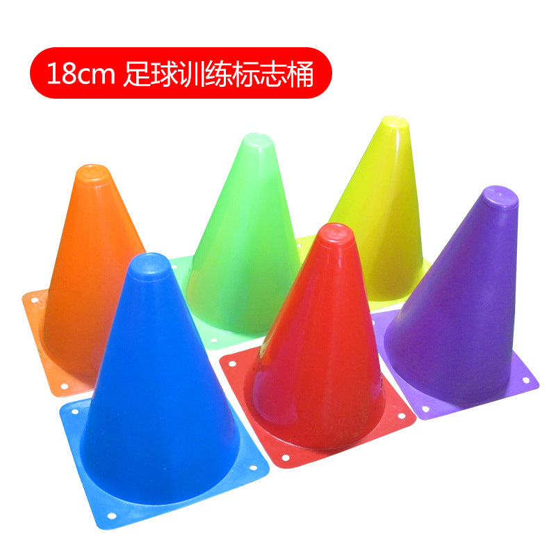 18cm - 23cm Marker Cones Soccer Training Equipment Marker Cones Obstacles Ice Cream Cones Children's Taekwondo Equipment 9in Cones